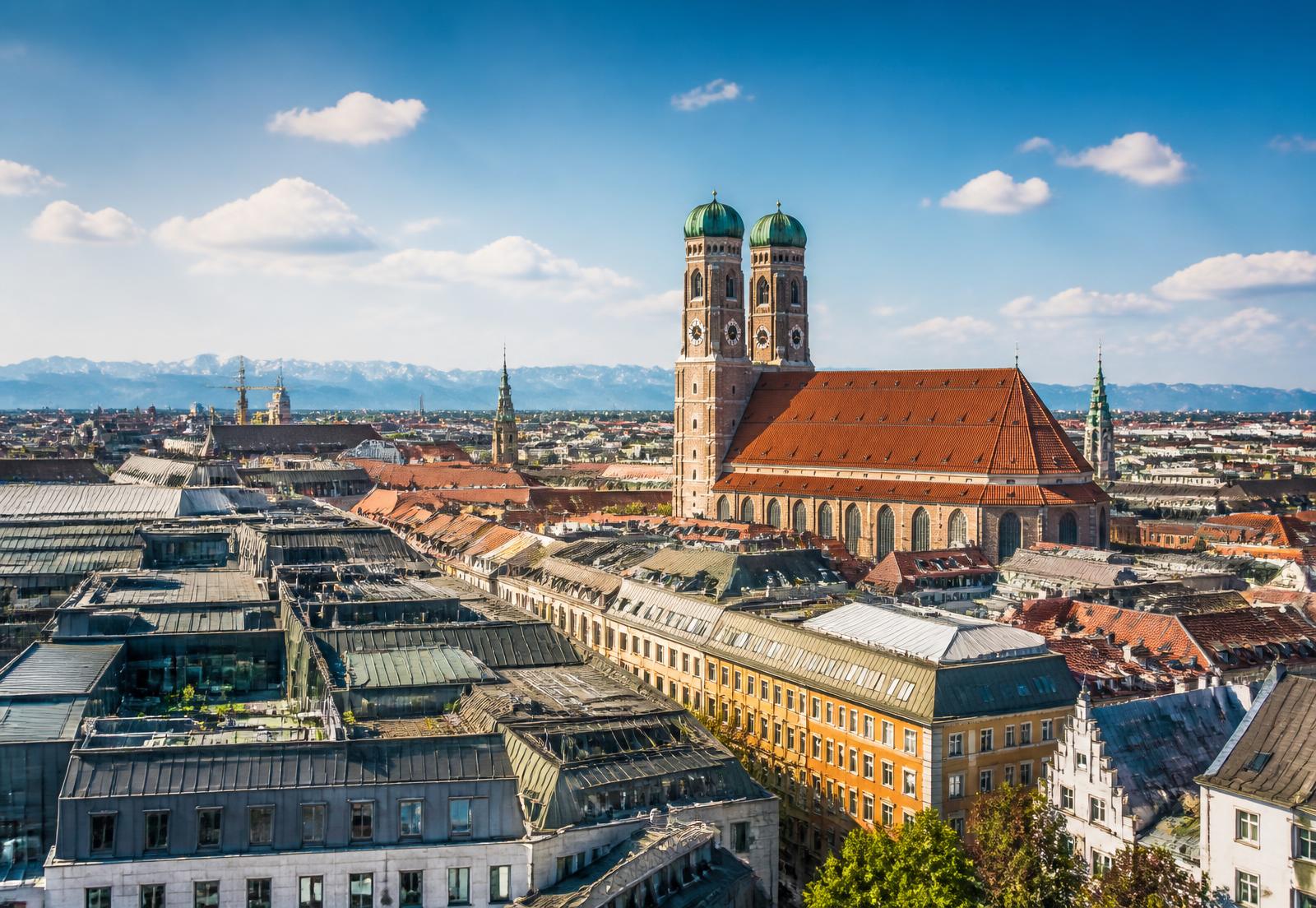München bei klarem Tageslicht